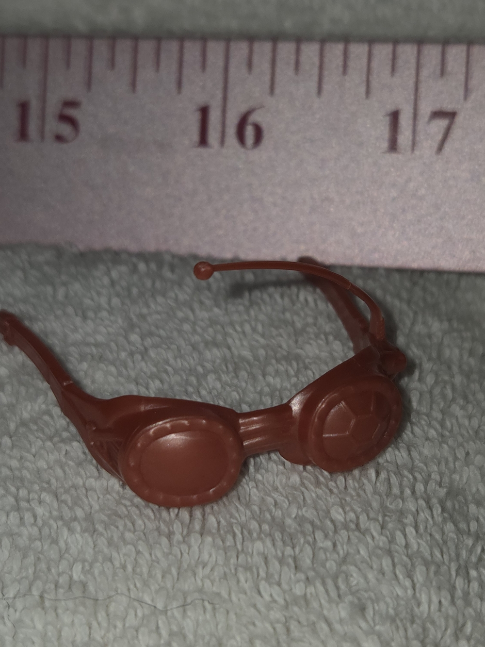 Mattel Monster High Robecca Brown Toy Goggles Accessory